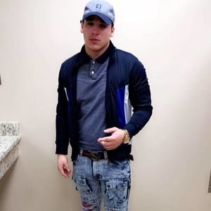 Meet your Posher, Kenneth